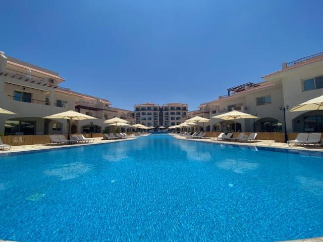 Aqua Heneish Boutique Rentals มาร์ซา เมทรูห์ ภายนอก รูปภาพ